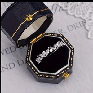 - -Beautiful Lux Petite Pear& Round Cut Lab Created Diamond Band